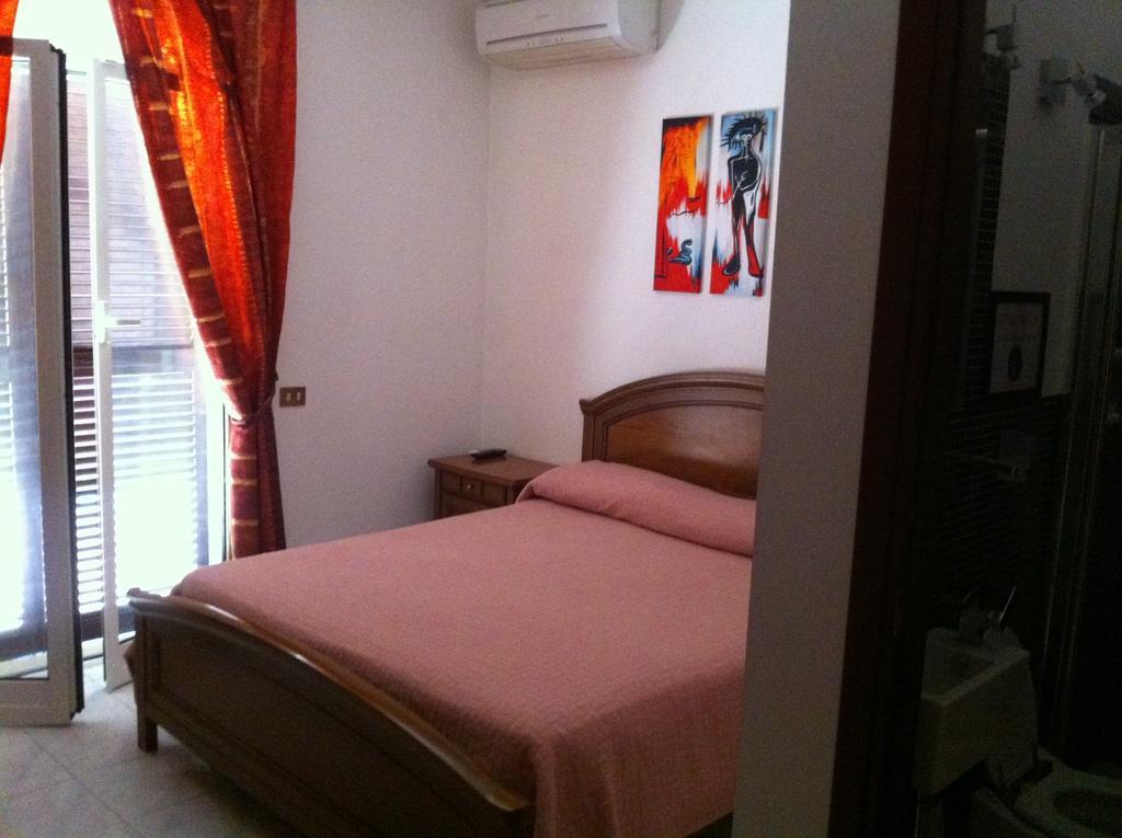 Ciao Ciao Roma Bed and Breakfast Δωμάτιο φωτογραφία